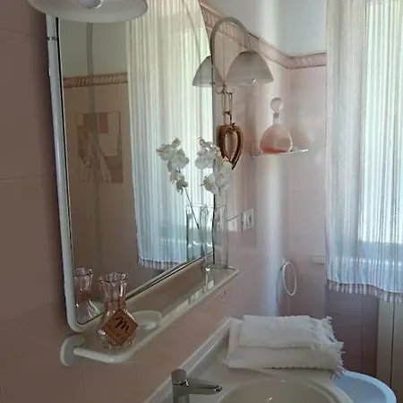 Free Parking Casa Cuma Apartment Bergeggi