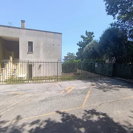 アパート Free Parking Casa Cuma ベルジェッジ