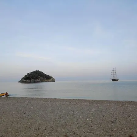 Free Parking Casa Cuma *